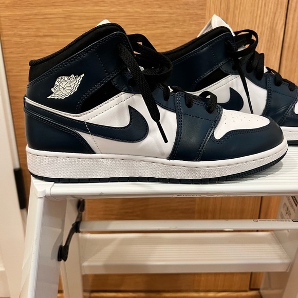Nike Air Jordan 1 | Mid Sneakers | Armory Navy, White and Black | Size 7Y - Picture 5 of 10